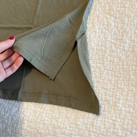 Taylor Swift Reputation Olive Green Snake Pocket Tee Medium - Picture 6 of 11